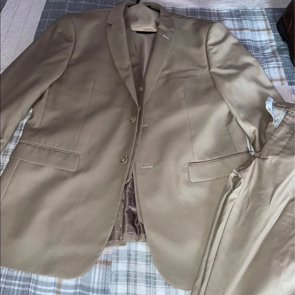 Suit for men- Vest and Pants included - Picture 3 of 9